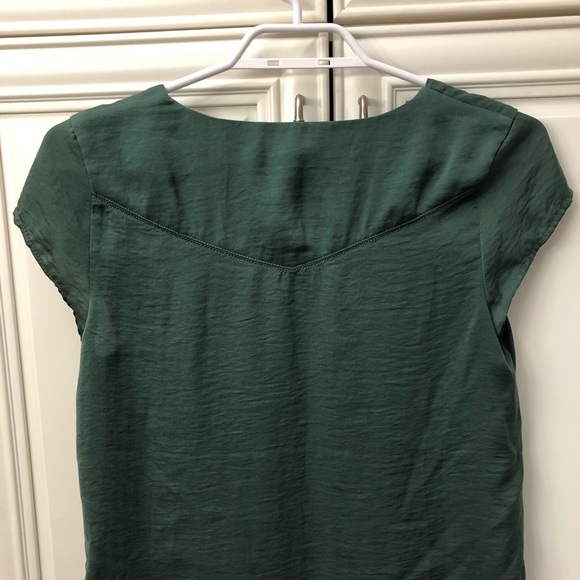 Pretty H&M women’s top - Picture 7 of 10